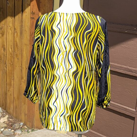 VINTAGE Bob Mackie Wearable Art squiggly lines cold shoulder tunic size M - Picture 3 of 7